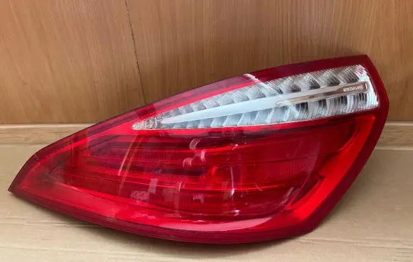 Mercedes-Benz SL R231 Rear/tail lights A2318200464 609004 9423123327