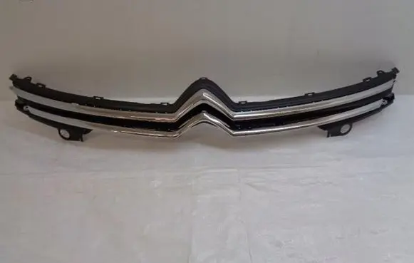 Citroen C4 SpaceTourer Front bumper upper radiator grill 1617536680