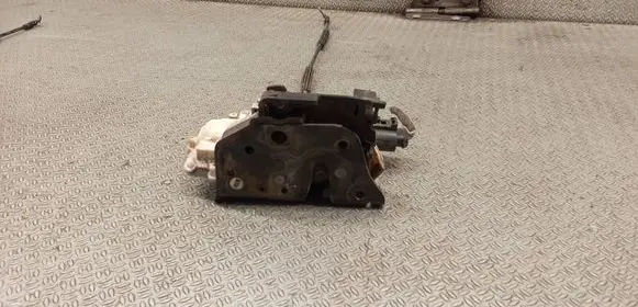 Seat Leon (1P) Rear door lock 