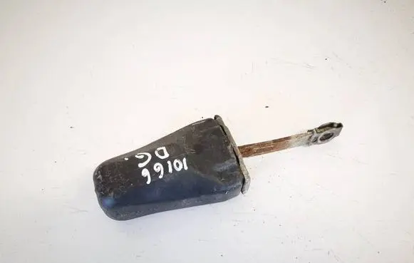 Volkswagen PASSAT B3 Rear door check strap stopper 357837323