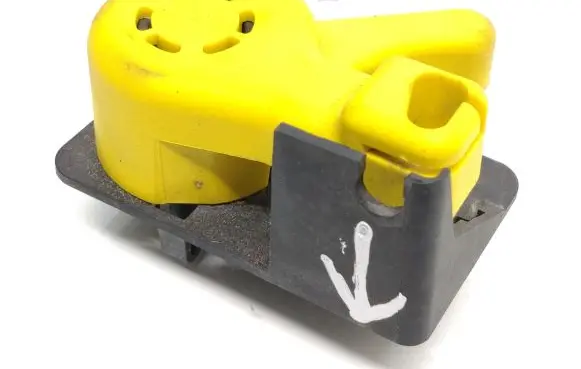 Ford Focus Engine bonnet (hood) release handle Bm5116a770ac