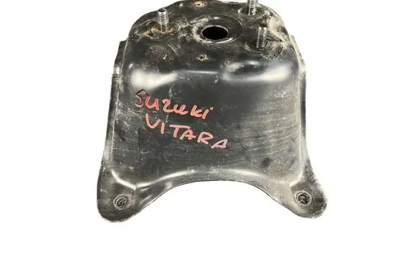 Suzuki Grand Vitara II Spare wheel mounting bracket 