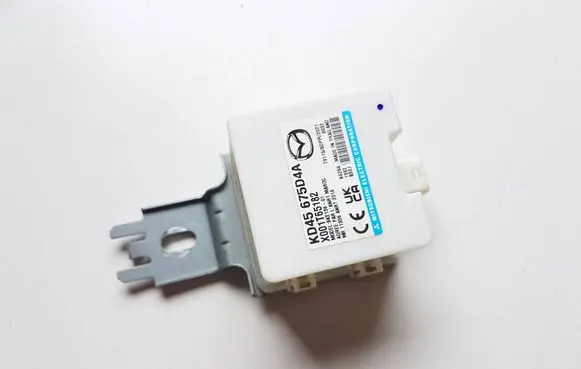 Mazda CX-5 II Antenna control unit KD45675D4A X001T65182