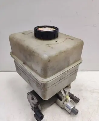 Toyota Land Cruiser (J100) Air suspension compressor 