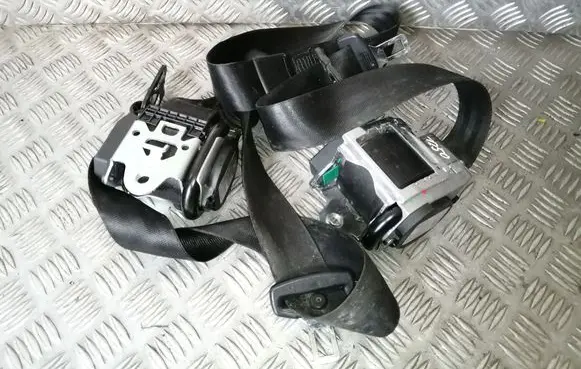 Audi A4 S4 B7 8E 8H Front seatbelt 560788501 560788401 8E0857705F