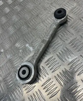 Alfa Romeo Stelvio Rear control arm K206704