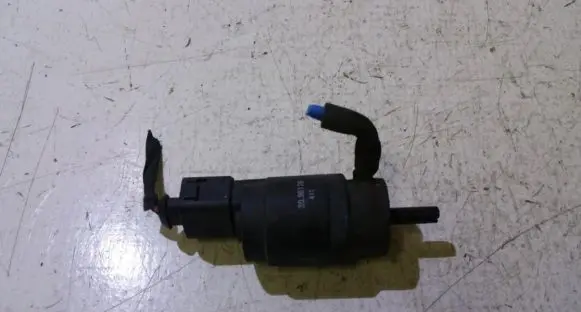 Windscreen/windshield washer pump