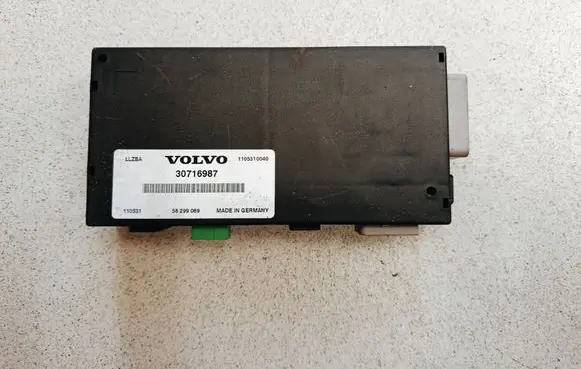 Volvo V70 Tow bar trailer control unit/module 30716987 1105310040 58299069