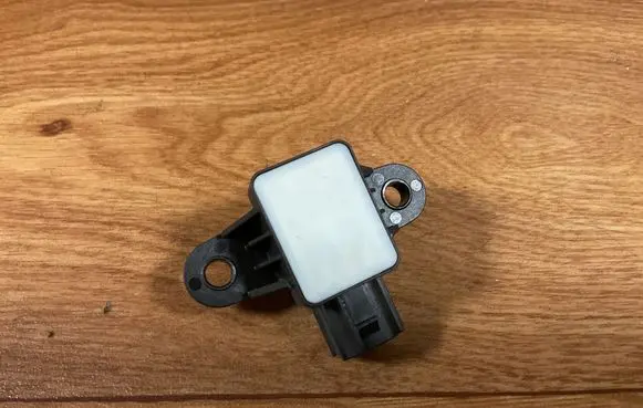 KIA Niro Airbag deployment crash/impact sensor 95920F2100