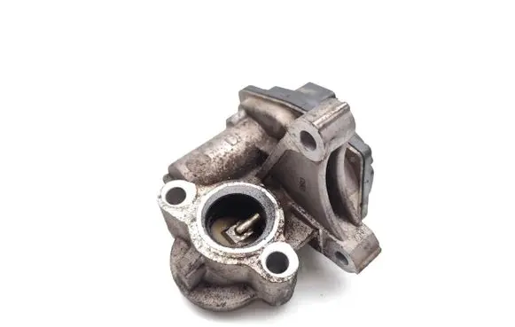 Nissan Qashqai EGR valve 8201068965 147100789R