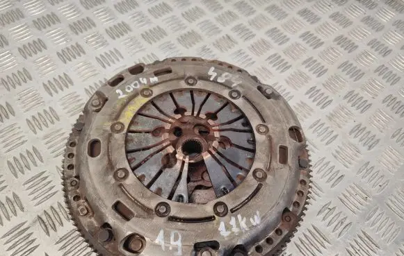 Skoda Octavia Mk2 (1Z) Clutch set kit