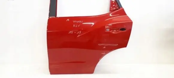 SsangYong Tivoli Rear door