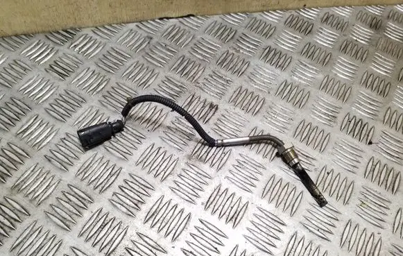 Exhaust gas temperature sensor
