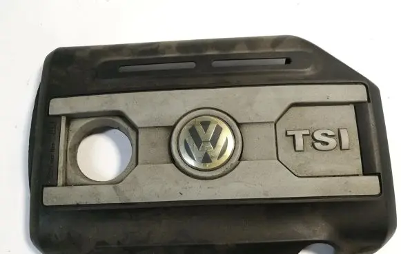 Volkswagen PASSAT B6 Engine cover (trim) 06J103925P