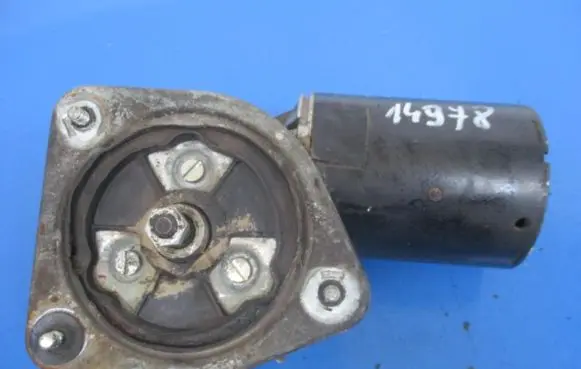 Mercedes-Benz S W116 Front wiper linkage and motor