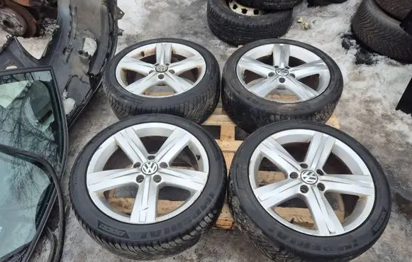 Volkswagen PASSAT B6 R17 alloy rim 3AA601025AC