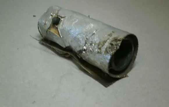 Volkswagen PASSAT B5.5 Engine coolant pipe/hose 3B0121101K