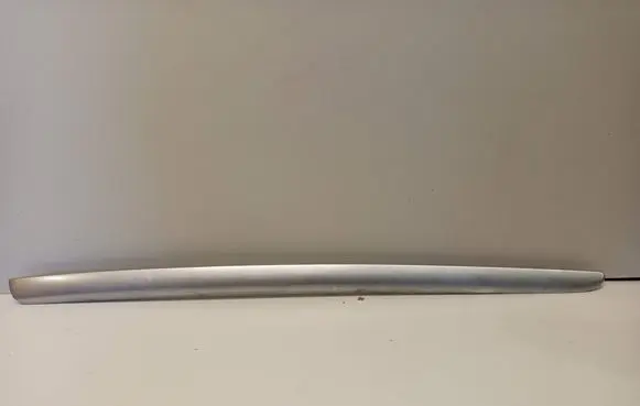 Mercedes-Benz ML W164 Front door trim bar A1647200522