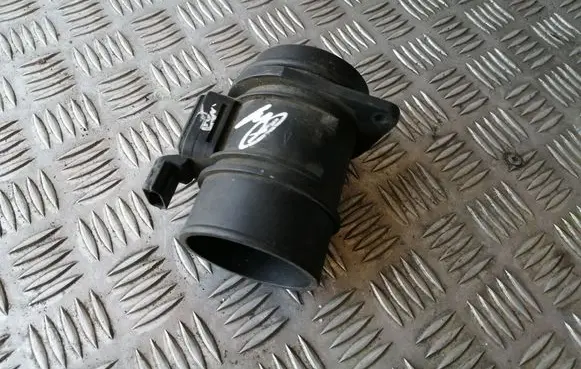 Nissan Qashqai Mass air flow meter 8200280060 8200280060C 8200300002