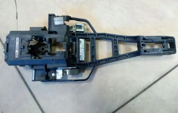 Ford Transit - Tourneo Connect Front door coupe exterior handle/bracket DT11V224A37CC