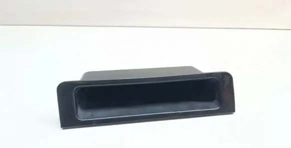 BMW 5 E39 Dashboard storage box/compartment 8210445 51168210445