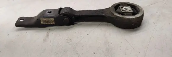 Volkswagen Polo IV 9N3 Engine mount bracket 6q0199851ar