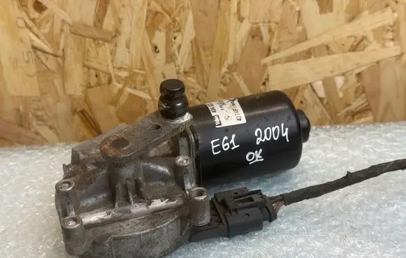 BMW 5 E60 E61 Wiper motor 404822