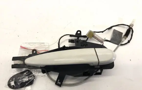BMW 3 E92 E93 Front door exterior handle