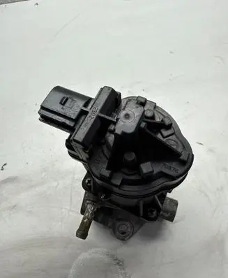 Mazda CX-5 EGR valve SH01K5T70874