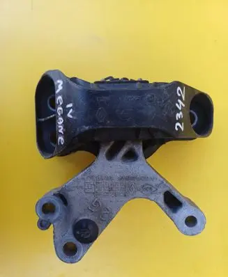 Renault Megane IV Engine mount bracket 112846249R