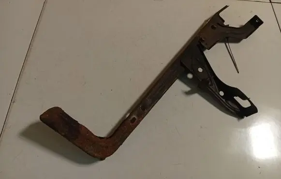 Toyota Avensis T250 Other exterior part 