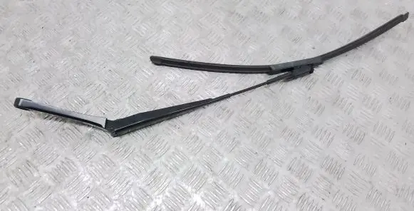 Volkswagen Jetta USA Windshield/front glass wiper blade 17B955409