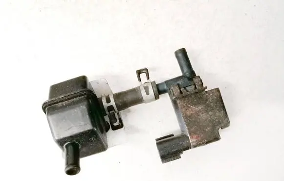 Toyota RAV 4 (XA20) Turbo solenoid valve 2382062010 23820-62010