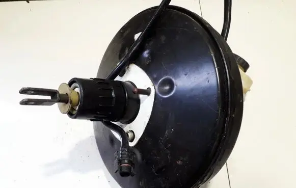 Renault Scenic II - Grand scenic II Brake booster 8200157453
