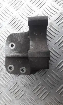 Mercedes-Benz E W210 Engine mount bracket A1122230538
