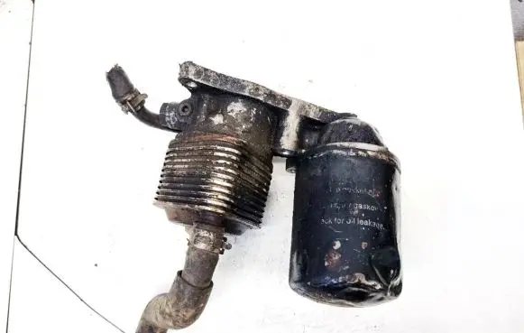 Mazda 626 Engine oil radiator 