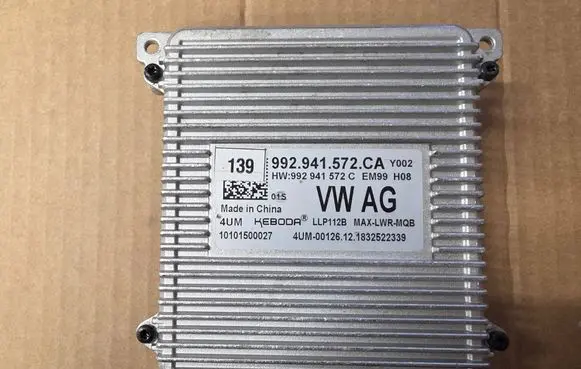 Volkswagen PASSAT B8 LED ballast control module 992941572CA
