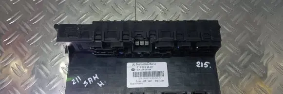 Mercedes-Benz E W211 Fuse module 2115459501 5DK00804769 03HW1607