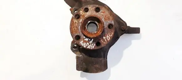Peugeot 806 Front wheel hub