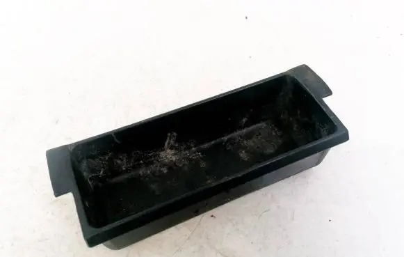 Volkswagen PASSAT B5 Car ashtray 3b0857962a