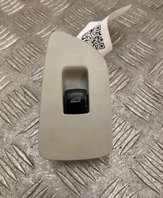 Volvo XC90 Electric window control switch 31376458