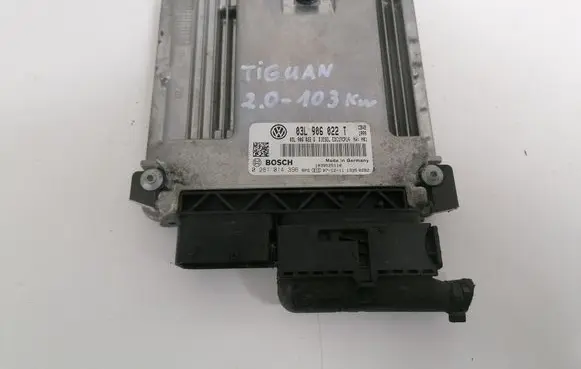 Volkswagen Tiguan Engine control unit/module 03L906022T