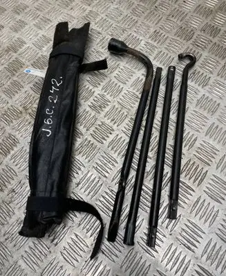 Jeep Grand Cherokee (WK) Tool set 56052848AA