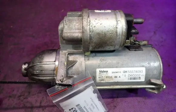 Opel Corsa E Starter motor 55578093