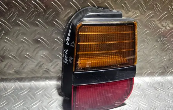 Mitsubishi Space Wagon Rear/tail lights 0431536 0431536R