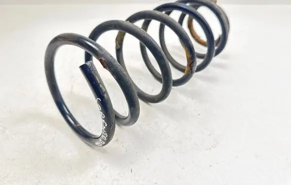 KIA Sorento Rear coil spring