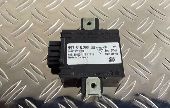 Porsche 911 997 Alarm control unit/module 99761826500
