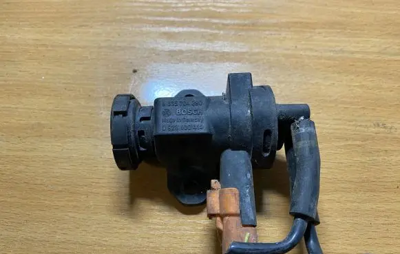 Peugeot 607 Turbo solenoid valve 0928400414 C2917