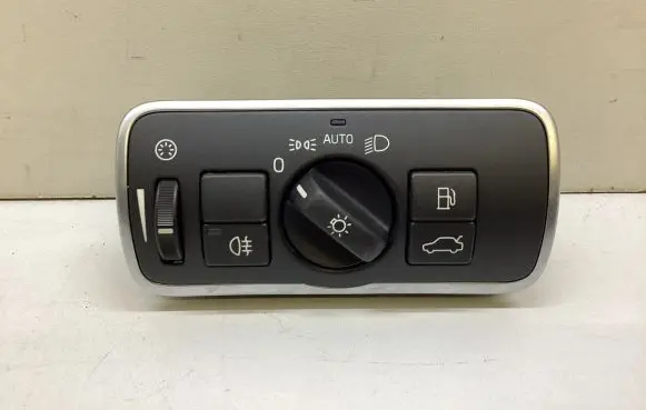Volvo XC60 Light switch 31443839