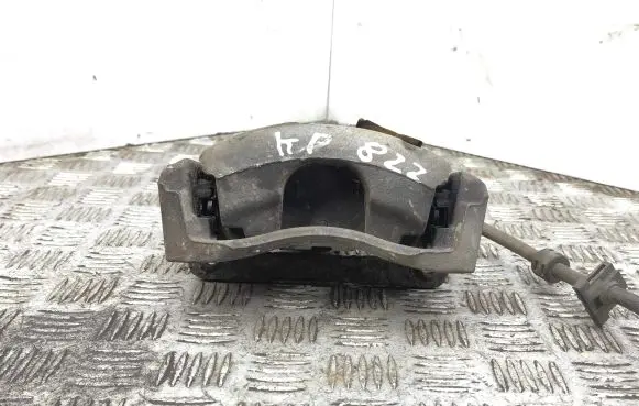 Peugeot 308 Front brake caliper